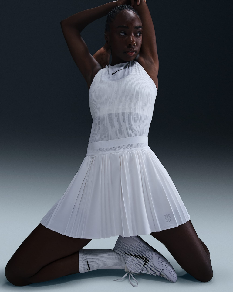 NikeCourt Advantage Dri-FIT Pileli Kadın Tenis Eteği