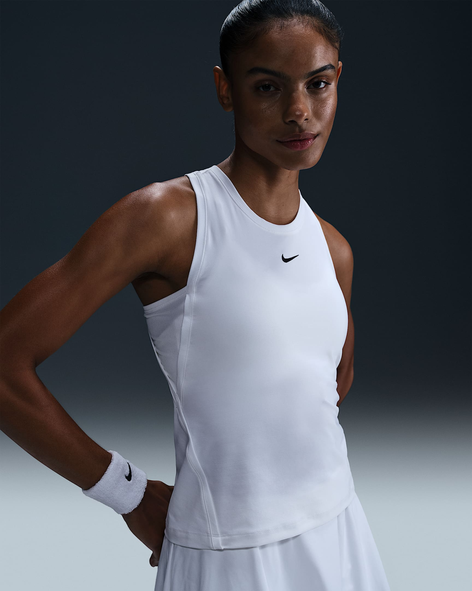 Nike Victory Dri-FIT Kadın Tenis Atleti