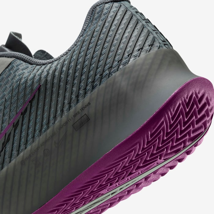 Nikecourt Air Zoom Vapor 11 Erkek Toprak Kort Tenis Ayakkabısı