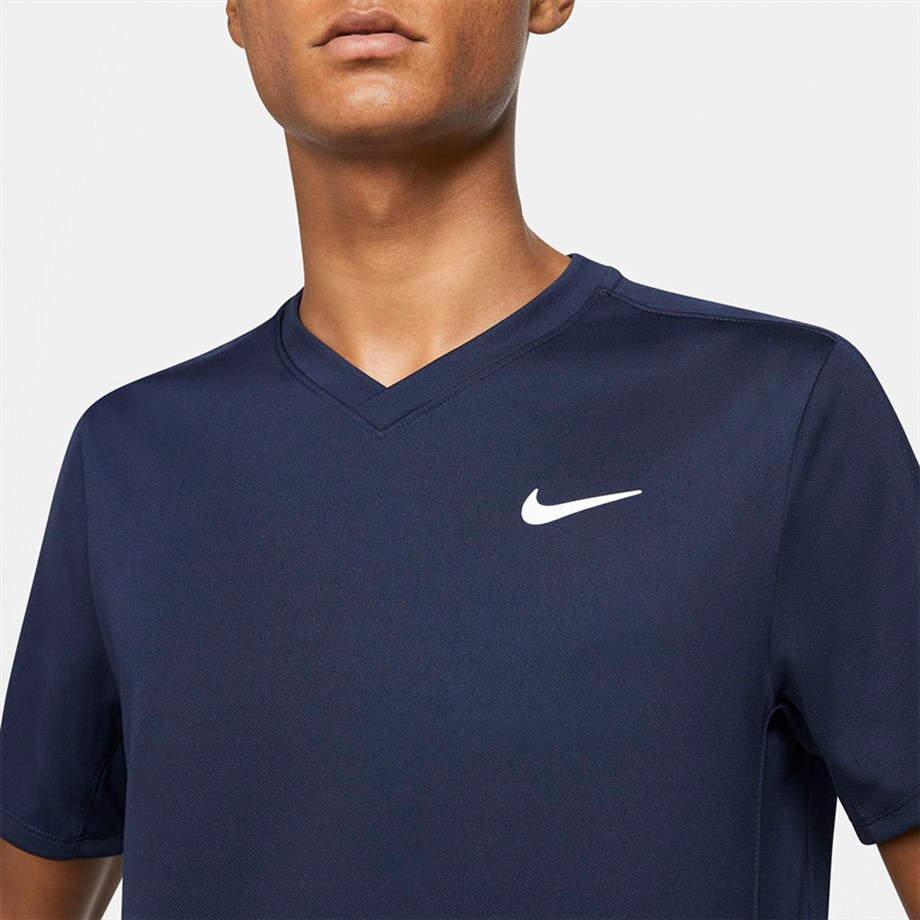 Nikecourt Dri-Fit Victory