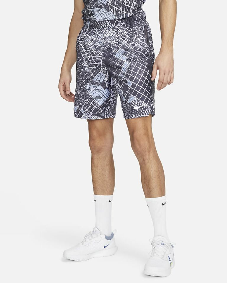 Nikecourt Dri-Fit Victory 23 Cm Erkek Tenis Şortu
