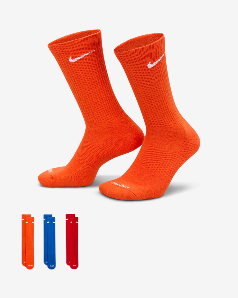 Nike Everyday Plus Cushioned Crew Antrenman Çorapları (3 Çift)