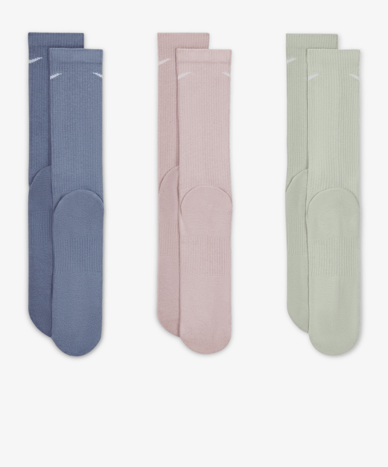 Nike Everyday Plus Cushioned Crew Antrenman Çorapları (3 Çift)