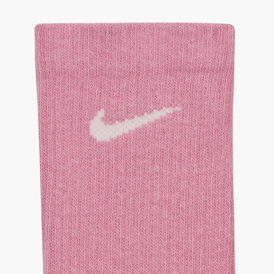 Nike Everyday Plus Cushioned Crew Antrenman Çorapları (3 Çift)