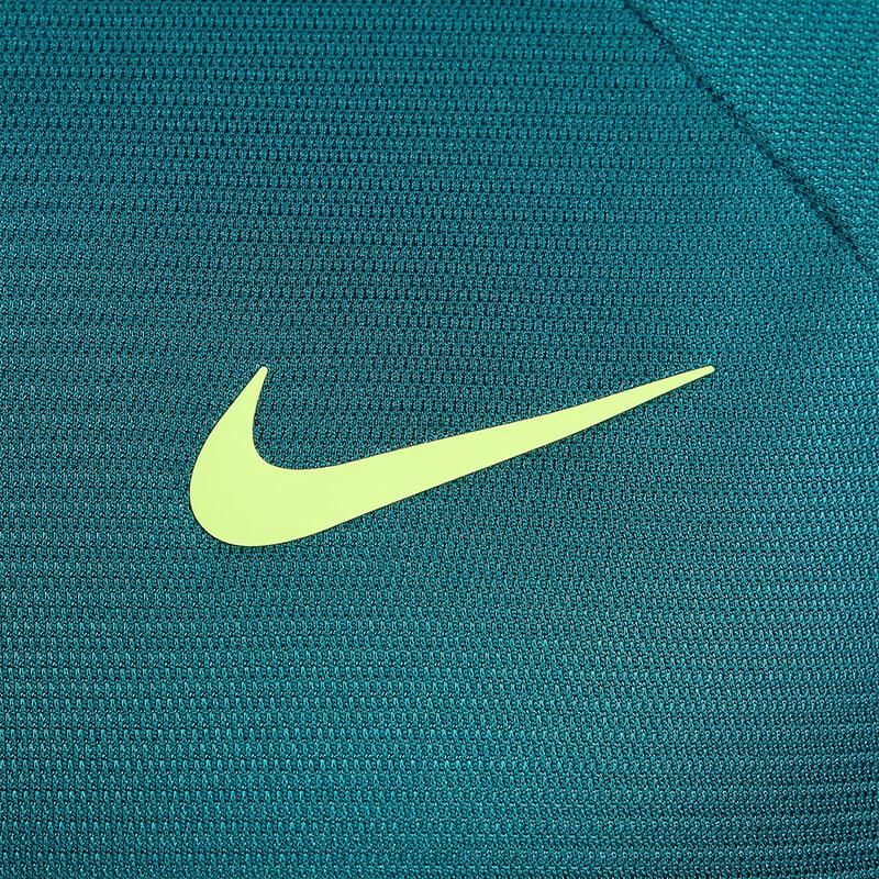 Nike Dri-Fit Rafa Challenger Kısa Kollu Erkek Tenis Üstü