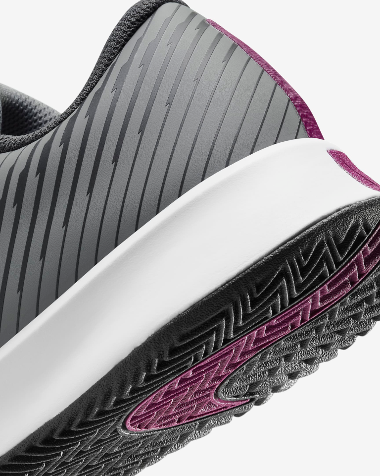 Nikecourt Air Zoom Vapor Pro 2 Erkek Toprak Kort Tenis Ayakkabısı