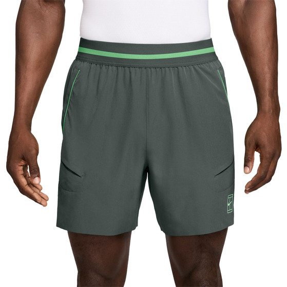 NikeCourt Advantage Dri-FIT 15 cm Erkek Tenis Şortu