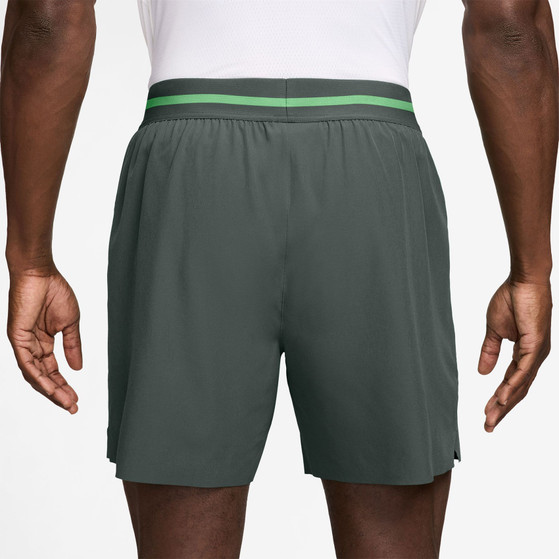 NikeCourt Advantage Dri-FIT 15 cm Erkek Tenis Şortu