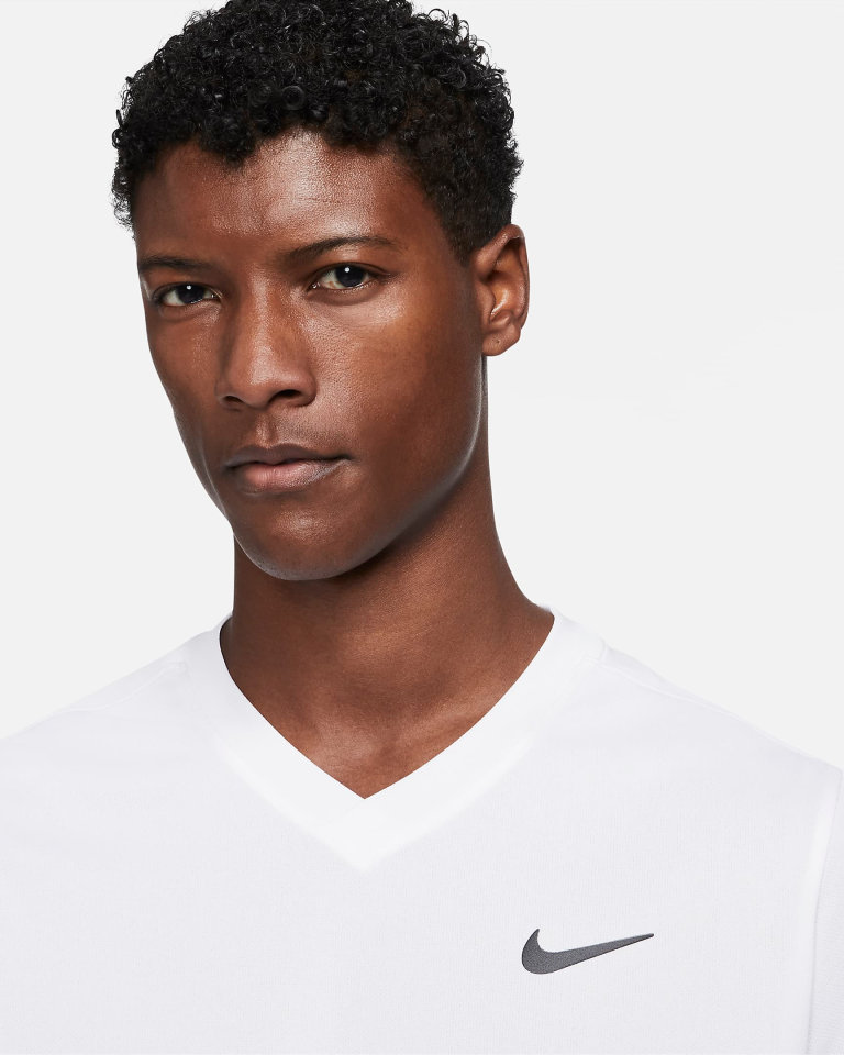 NikeCourt Dri-FIT Victory Erkek Tenis Üstü