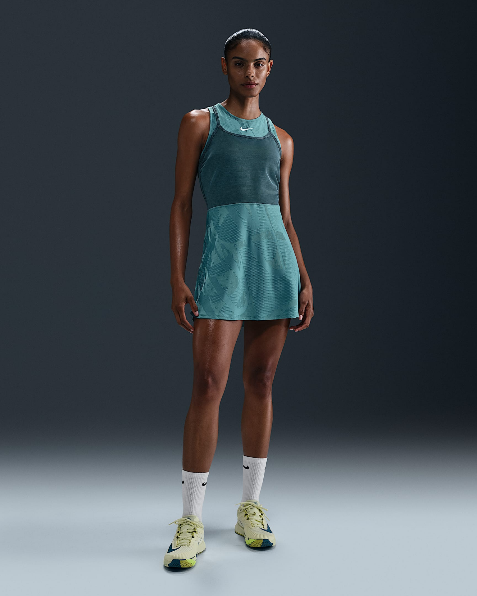 NikeCourt Slam Dri-FIT Kadın Tenis Elbisesi