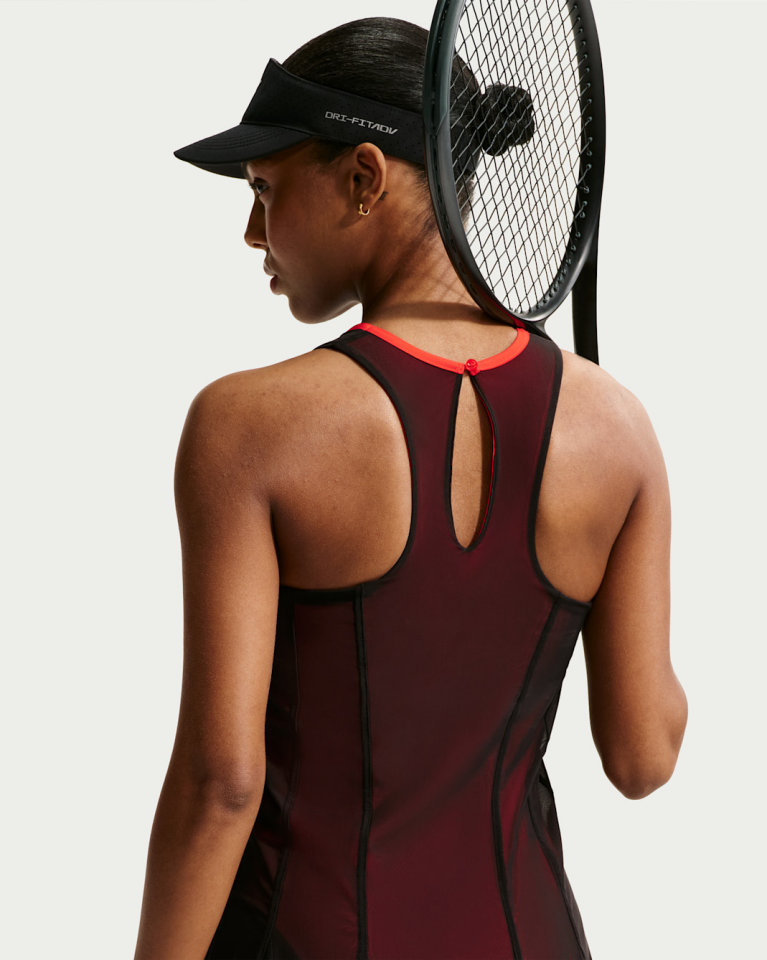 NikeCourt Slam Kadın Tenis Elbisesi