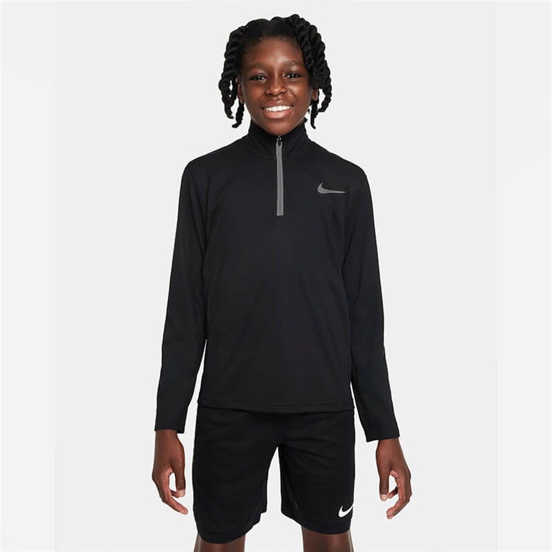 Nike Dri-Fit Poly+ Çeyrek Fermuarlı Erkek Çocuk Antrenman Üstü