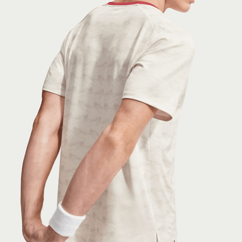 NikeCourt Advantage Dri-FIT Erkek Tenis Tişörtü