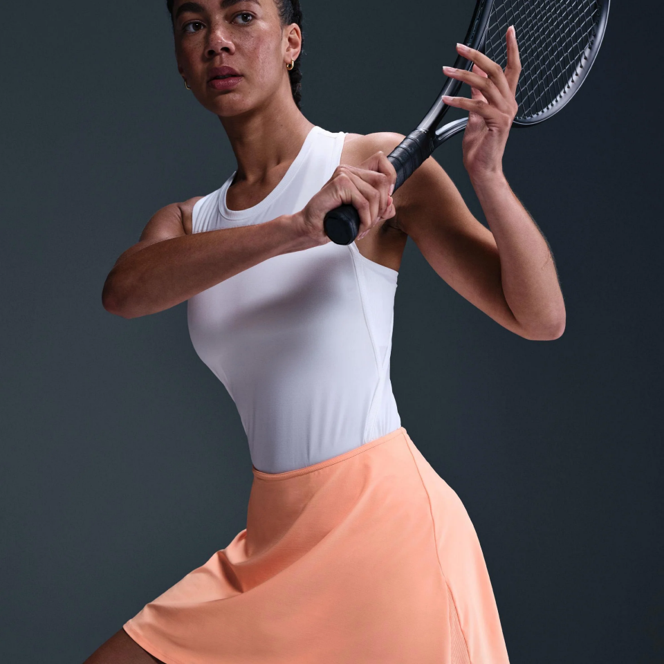 Nike Victory Dri-FIT Normal Belli Fırfırlı Kadın Eteği