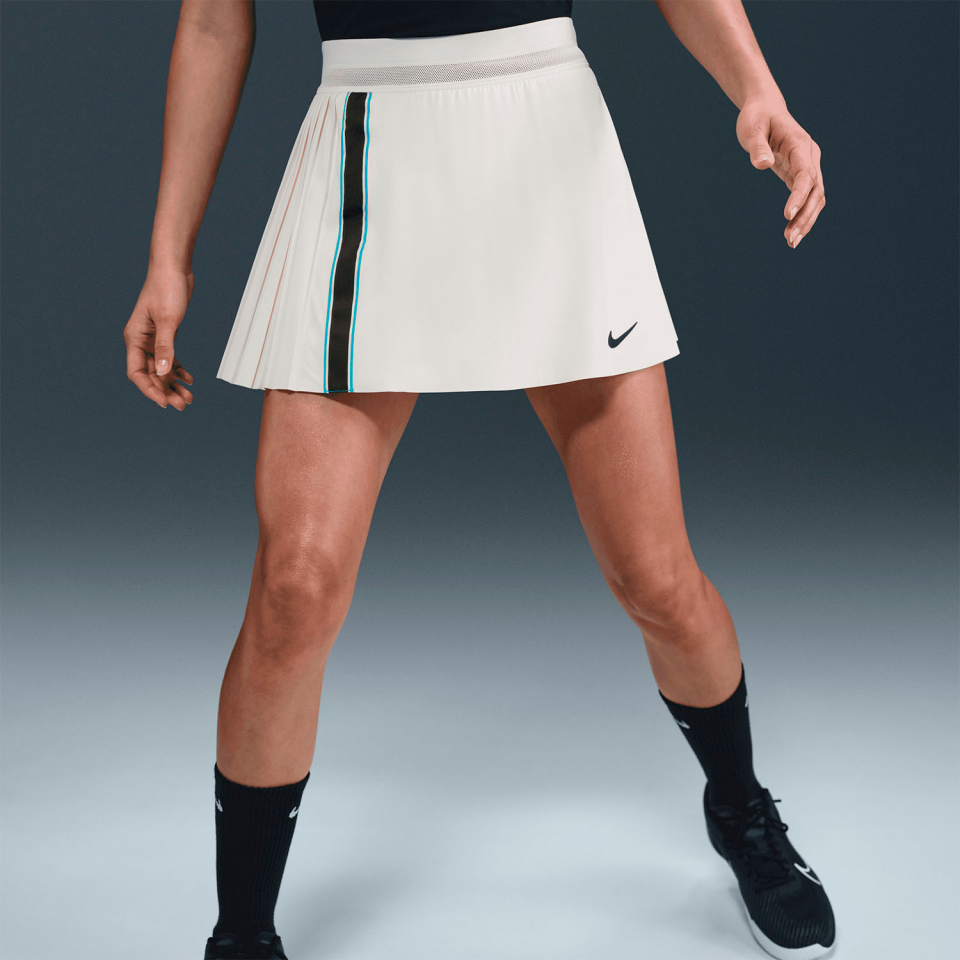 NikeCourt Slam Dri-FIT Kadın Tenis Eteği