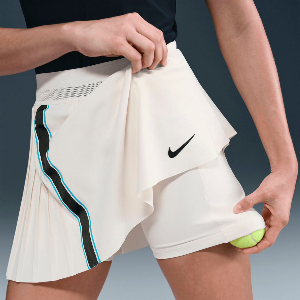 NikeCourt Slam Dri-FIT Kadın Tenis Eteği