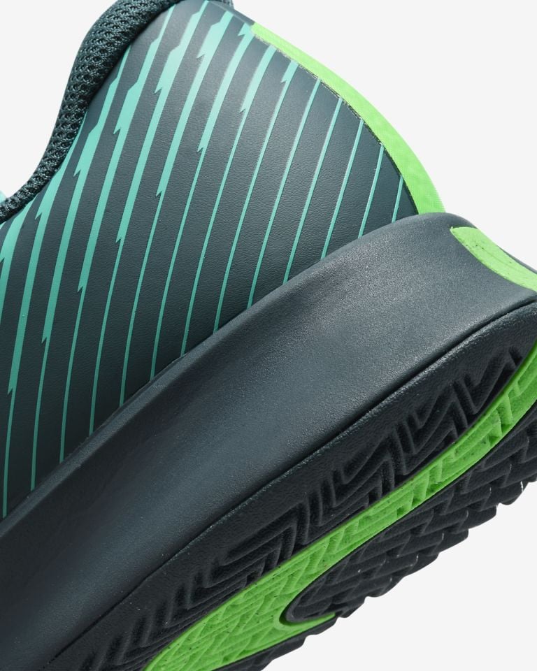 Nikecourt Air Zoom Vapor Pro 2 Toprak Kort Erkek Tenis Ayakkabısı