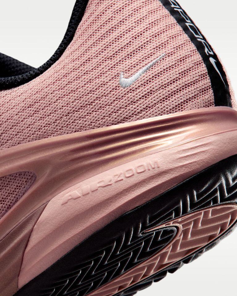 Nike Vapor 12 PRM Toprak Kort Kadın Tenis Ayakkabısı