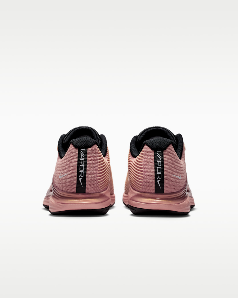 Nike Vapor 12 PRM Toprak Kort Kadın Tenis Ayakkabısı