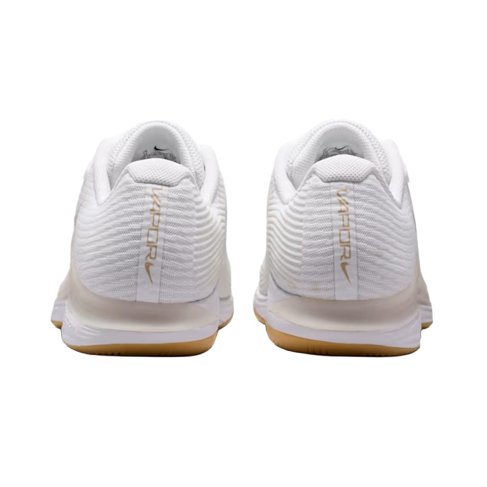 Nike Vapor 12 Sert Kort Erkek Beyaz Tenis Ayakkabısı