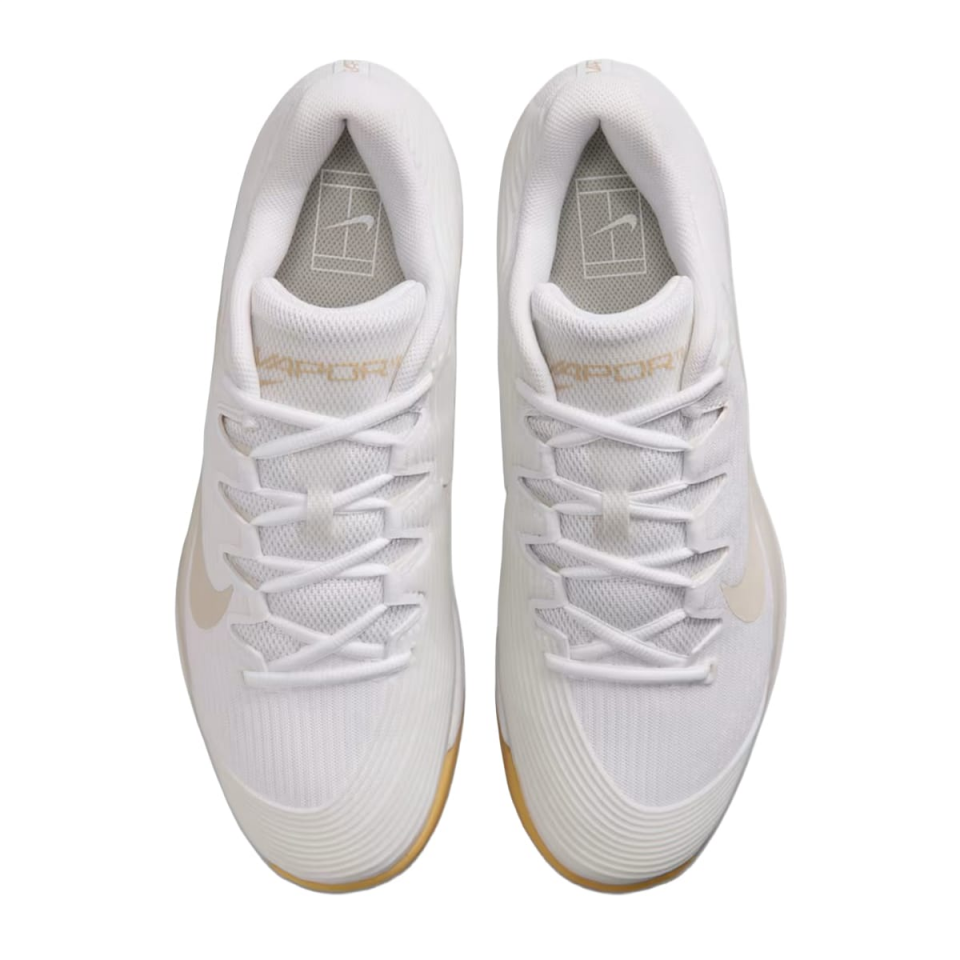 Nike Vapor 12 Sert Kort Erkek Beyaz Tenis Ayakkabısı