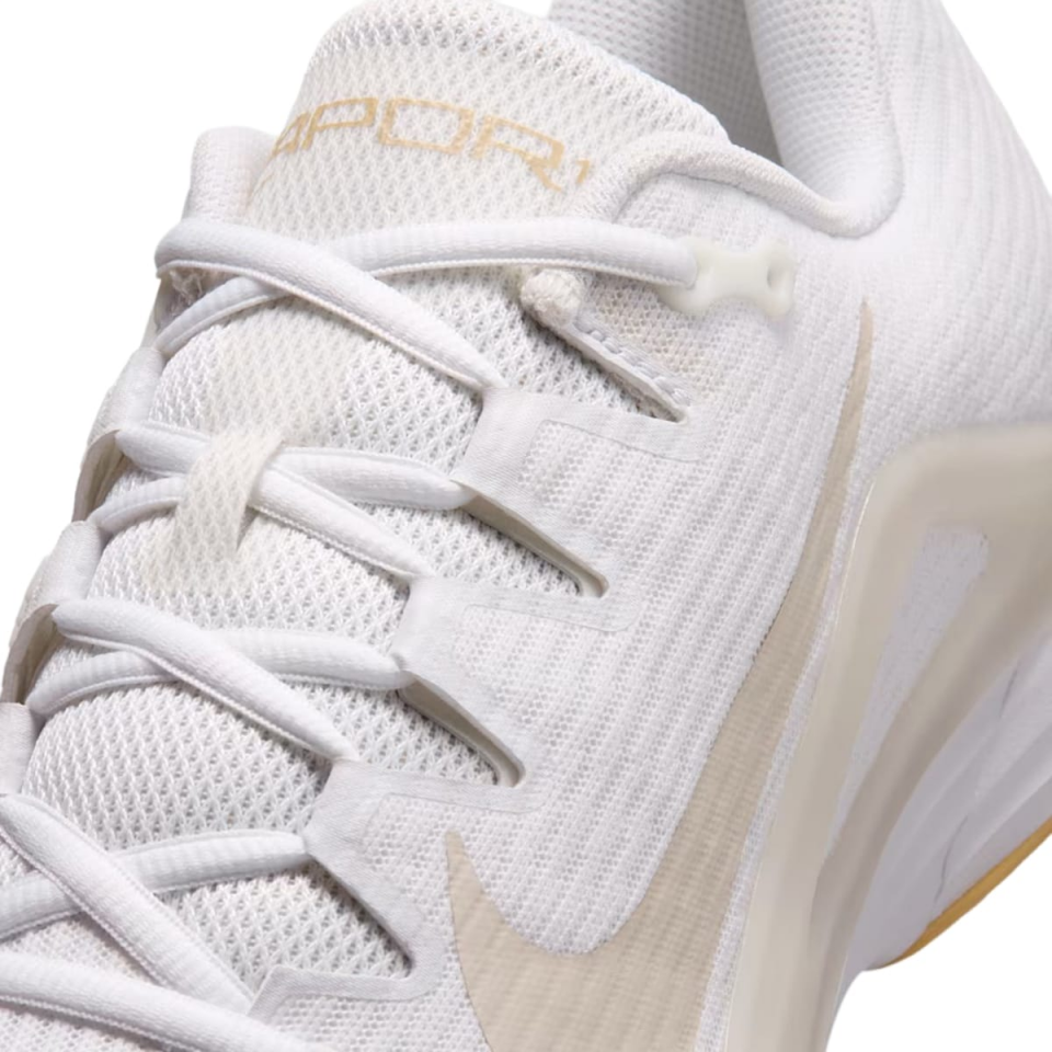 Nike Vapor 12 Sert Kort Erkek Beyaz Tenis Ayakkabısı