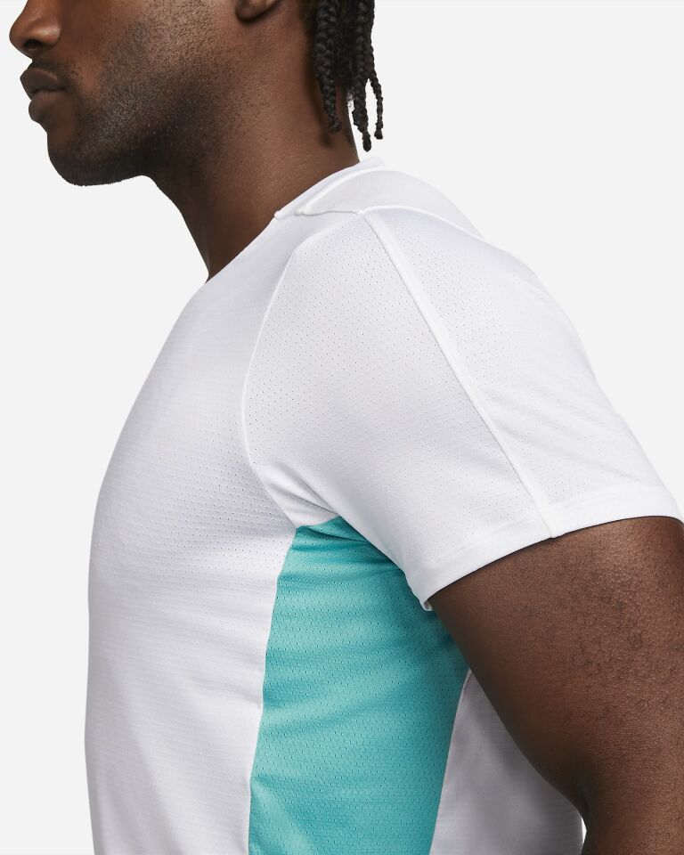 Nikecourt Dri-Fit Advantage Baskılı Erkek Tenis Üstü