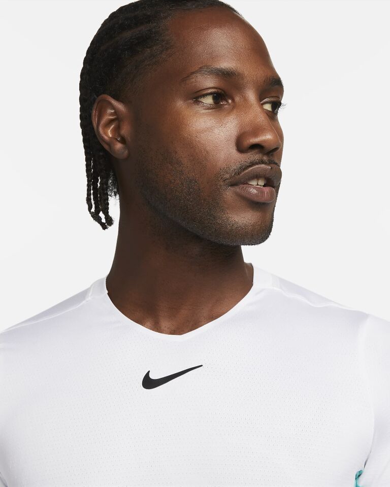 Nikecourt Dri-Fit Advantage Baskılı Erkek Tenis Üstü