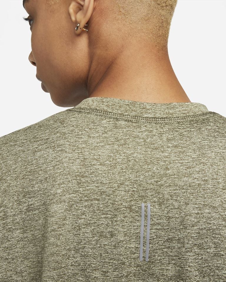 Dri-Fit Element Long Sleeve - Women