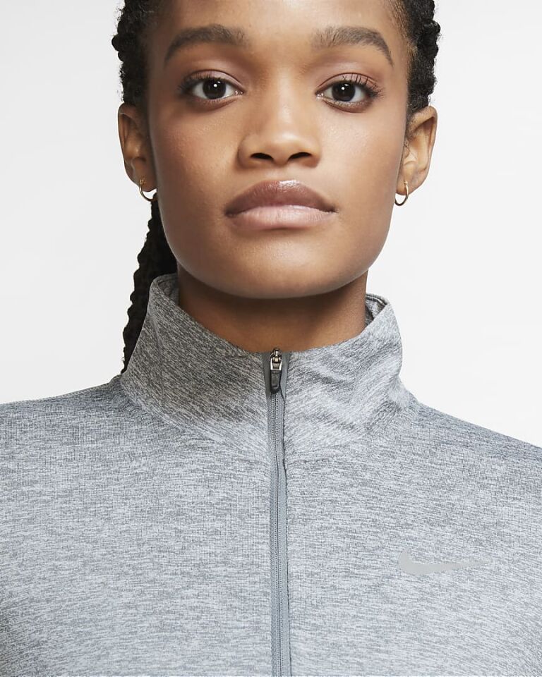 Nike Yarım Fermuarlı Kadın Koşu Üstü