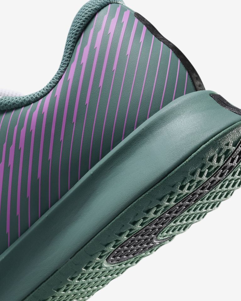 Nikecourt Air Zoom Vapor Pro 2 Sert Kort Kadın Tenis Ayakkabısı