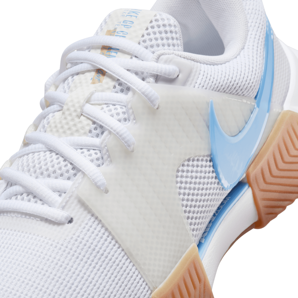 Nike Zoom GP Challenge 1 Sert Kort Kadın Tenis Ayakkabısı