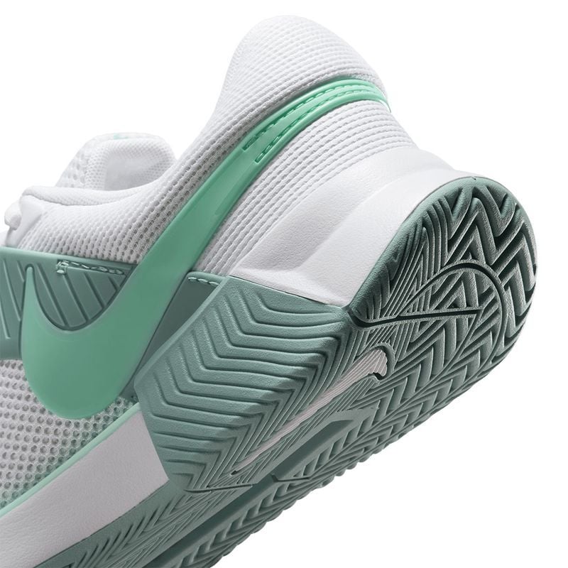 Nike Zoom GP Challenge 1 Sert Kort Kadın Tenis Ayakkabısı