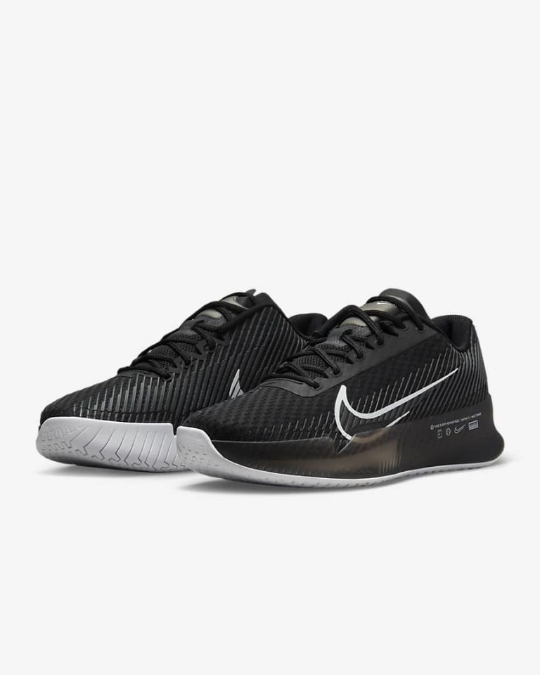 Nikecourt Air Zoom Vapor 11