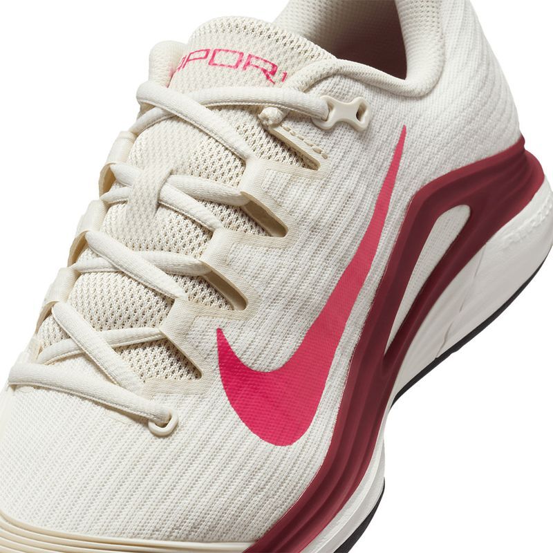 Nike Vapor 12 Toprak Kort (Clay) Kadın Tenis Ayakkabısı