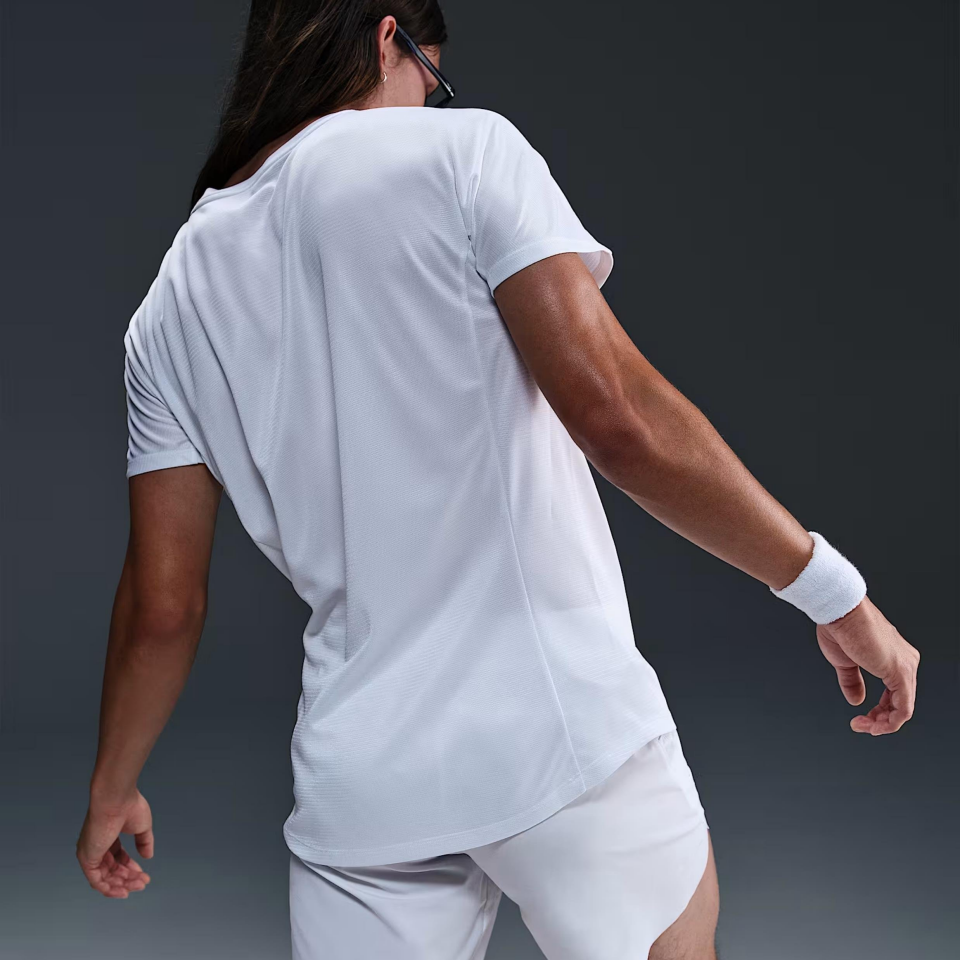 Nike Dri-FIT Rafa Challenger Kısa Kollu Erkek Tenis Tişörtü