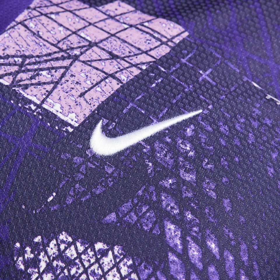 Nike Victory Novelty T-Shirt