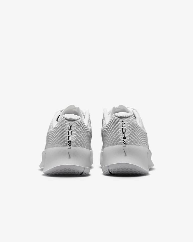Nikecourt Air Zoom Vapor 11 Sert Kort Tenis Ayakkabısı