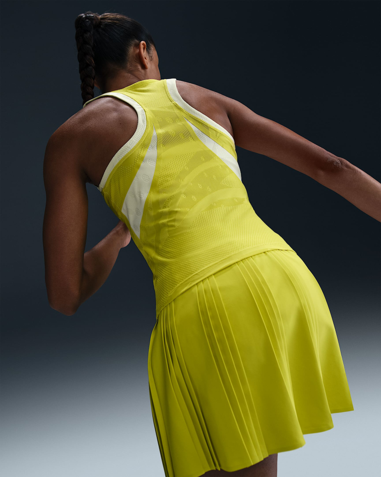 NikeCourt Slam Dri-FIT Kadın Tenis Atleti