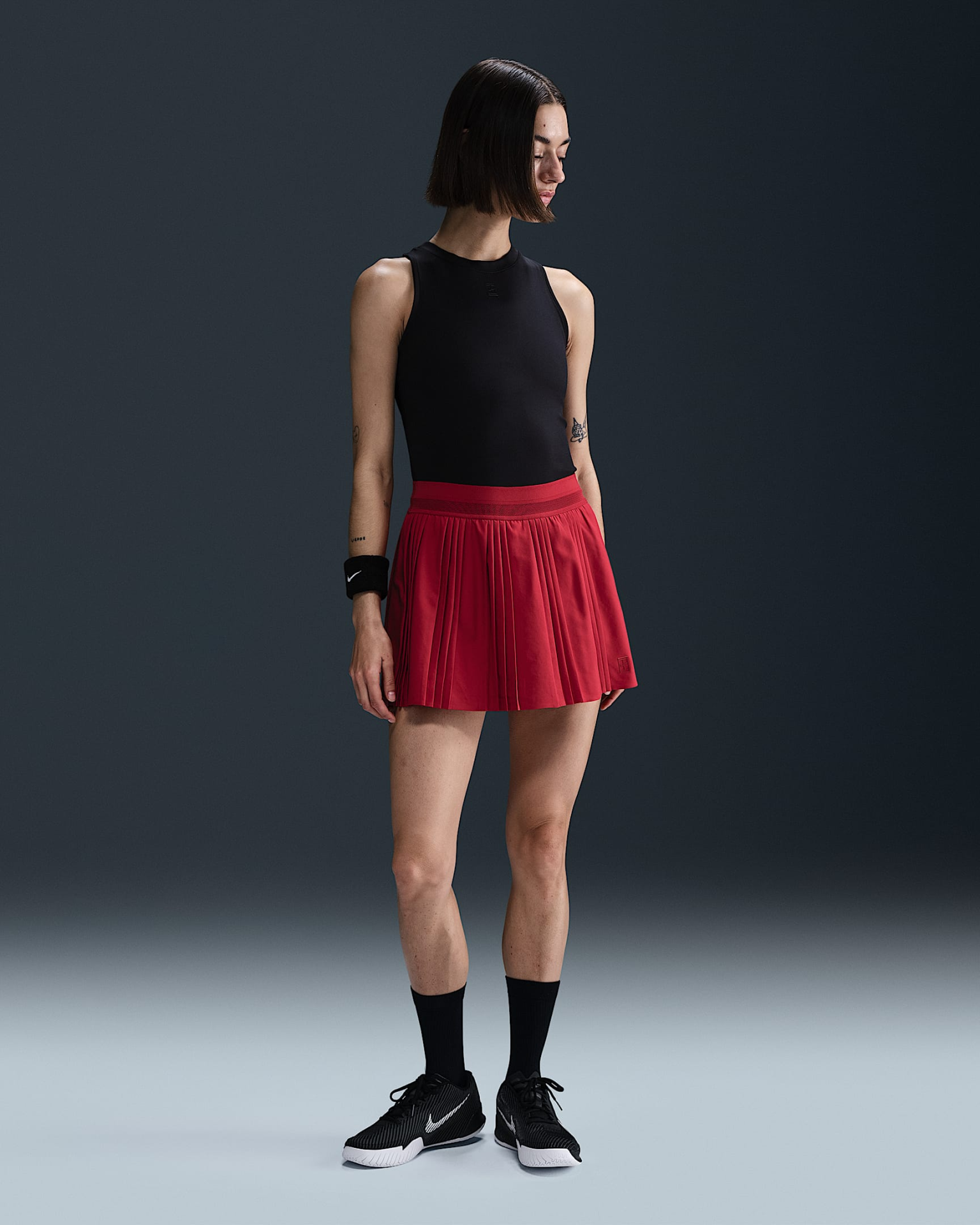 NikeCourt Advantage Dri-FIT Pileli Kadın Tenis Eteği