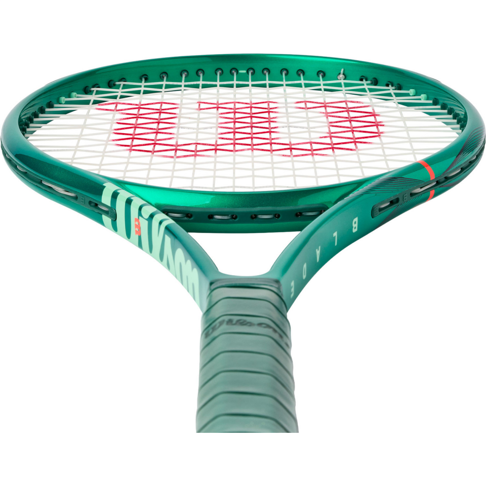 Wilson Blade 100L V10 Tenis Raketi
