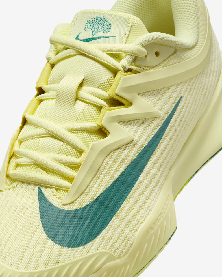 Nike Vapor Pro 3 Premium Sert Kort Kadın Tenis Ayakkabısı