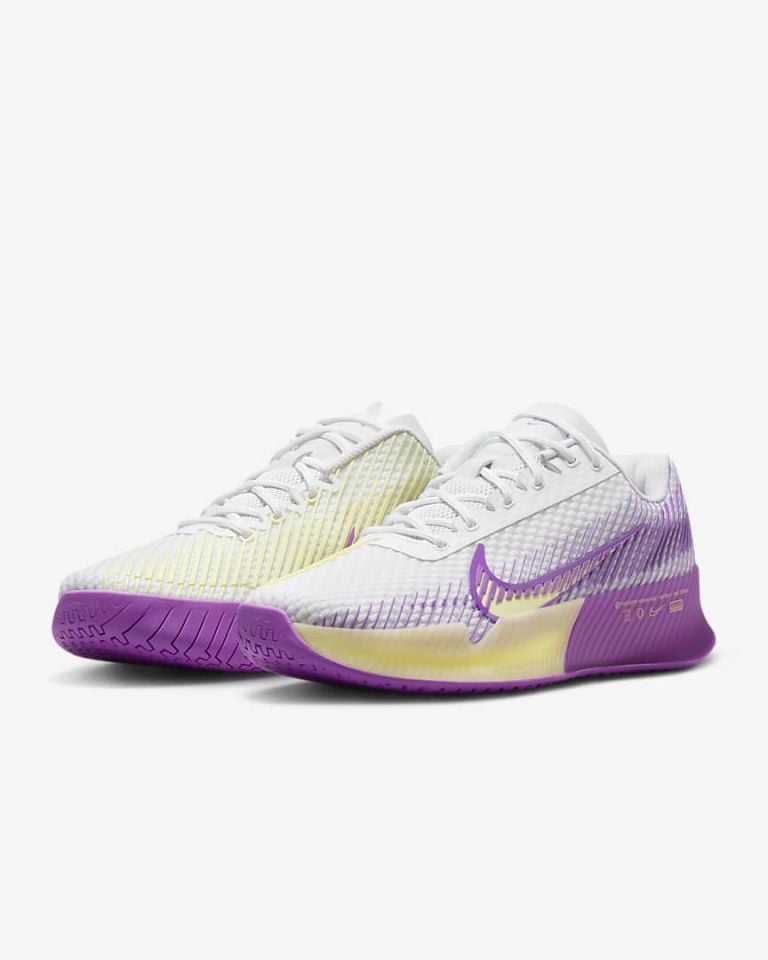 Nikecourt Air Zoom Vapor 11